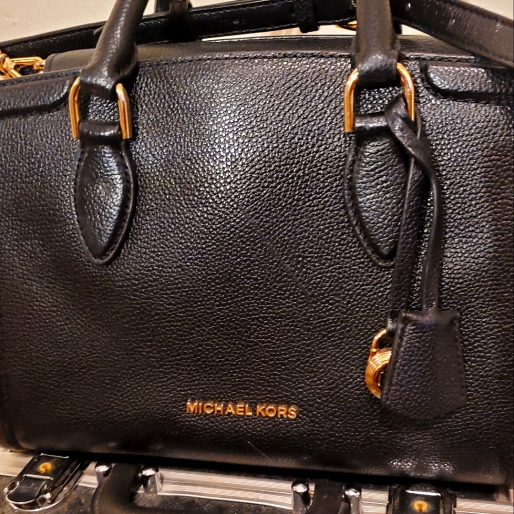 Black Micheal Kors